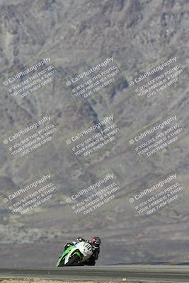 media/Dec-07-2025-CVMA (Sun) [[3e7d2de5dc]]/Race 9-Formula UL Shootout/